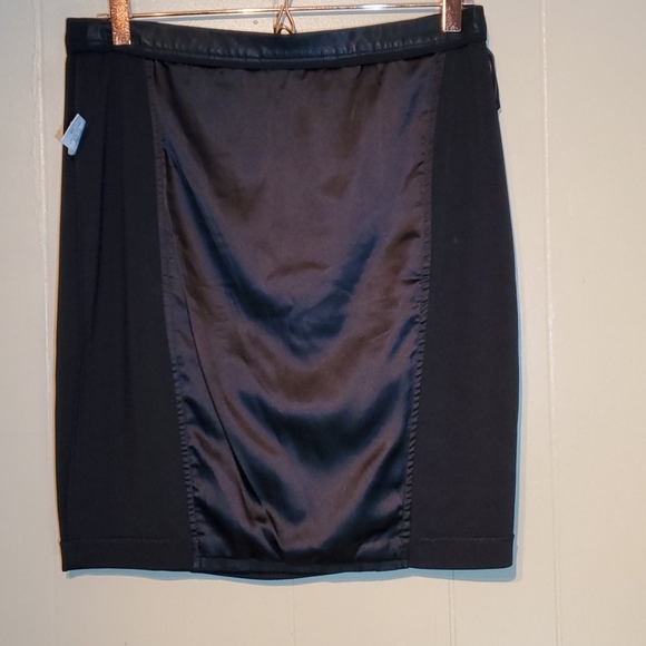 MM Couture/ Miss Me Black Skirt - Picture 4 of 5